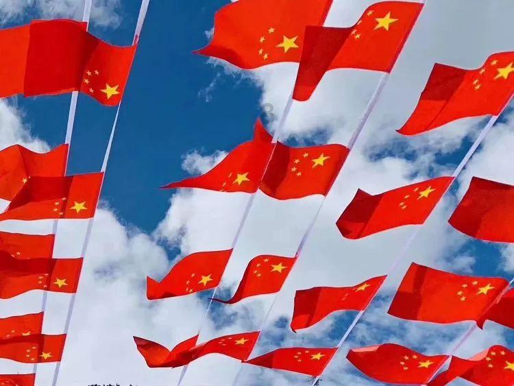 孩子学习成绩和性格养成哪个更重要?游戏画面